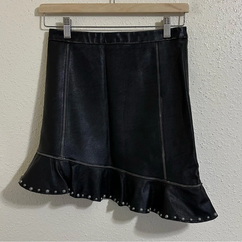 Zara Faux Women's Black Faux Leather Asymmetrical Skirt Size XS
